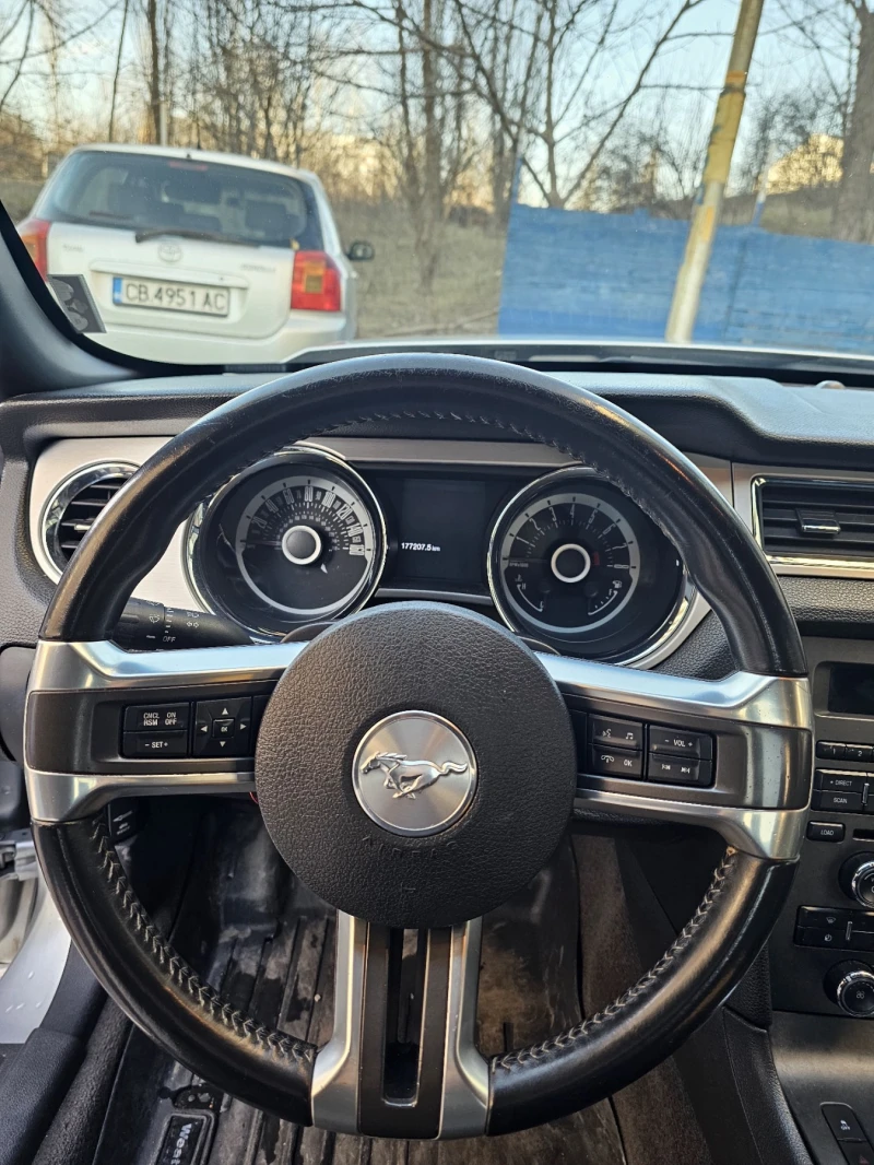 Ford Mustang 3.7 V6, снимка 5 - Автомобили и джипове - 49088190