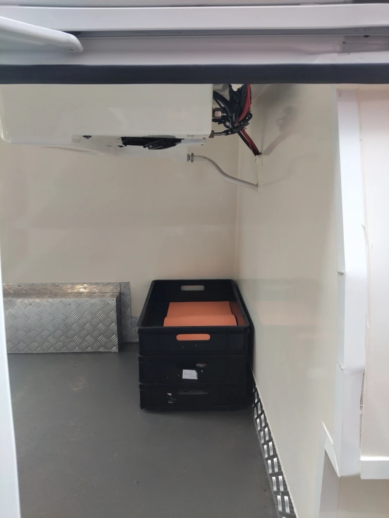 Renault Express хладилен, снимка 3 - Автомобили и джипове - 52521750