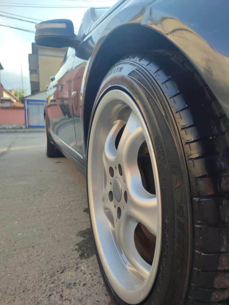 Mercedes-Benz C 200, снимка 9 - Автомобили и джипове - 51396037