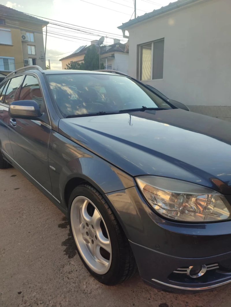 Mercedes-Benz C 200, снимка 2 - Автомобили и джипове - 51396037
