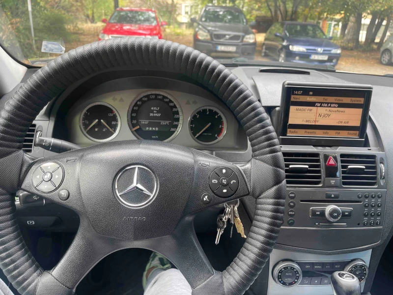 Mercedes-Benz C 320 4 MATIC CDI, снимка 6 - Автомобили и джипове - 52673218