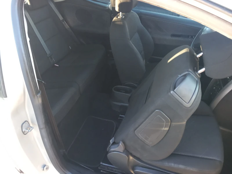 Peugeot 207 1.4 бензин-газ , снимка 12 - Автомобили и джипове - 53051656