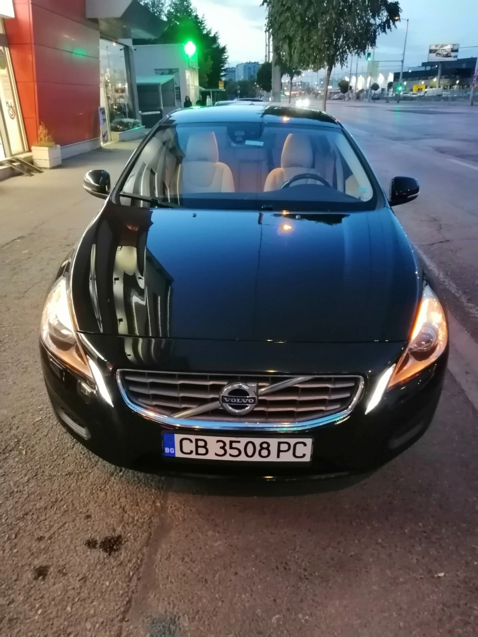 Volvo S60 2.0Т, 203кс, Бензин, Автоматик - изображение 3