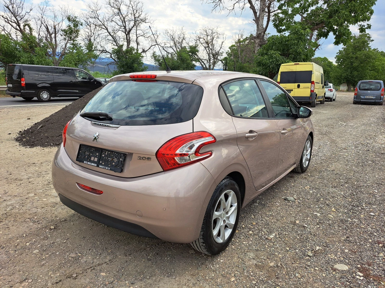 Peugeot 208 1.6 i - изображение 6
