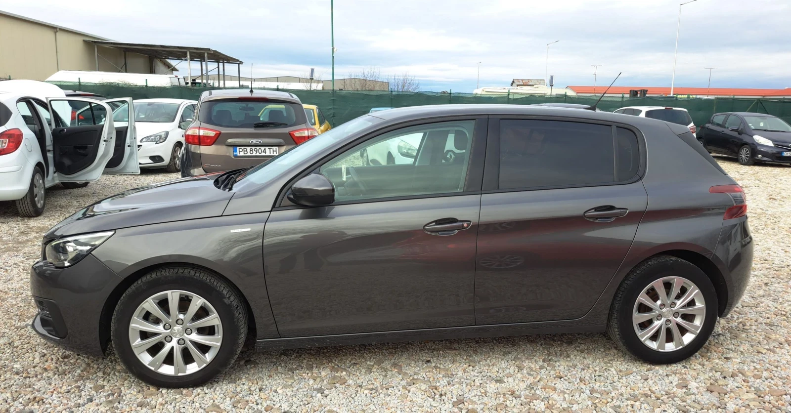 Peugeot 308 1.5 HDI - изображение 3