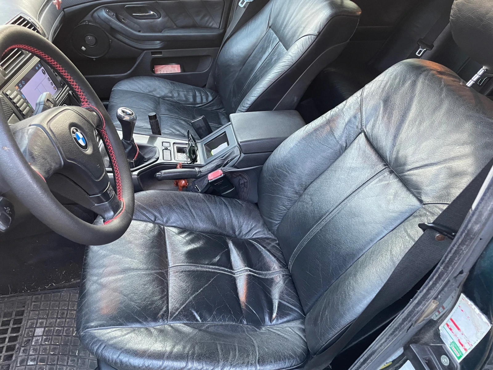 BMW 523  - изображение 6