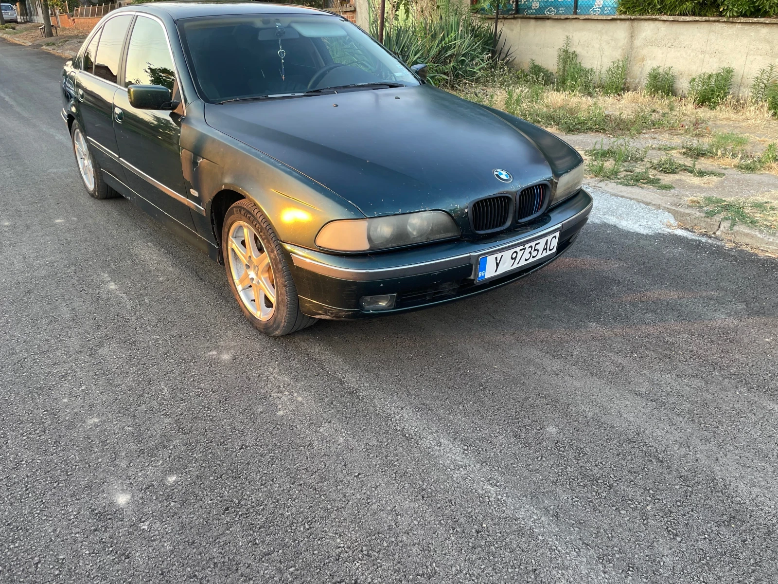 BMW 523  - изображение 2