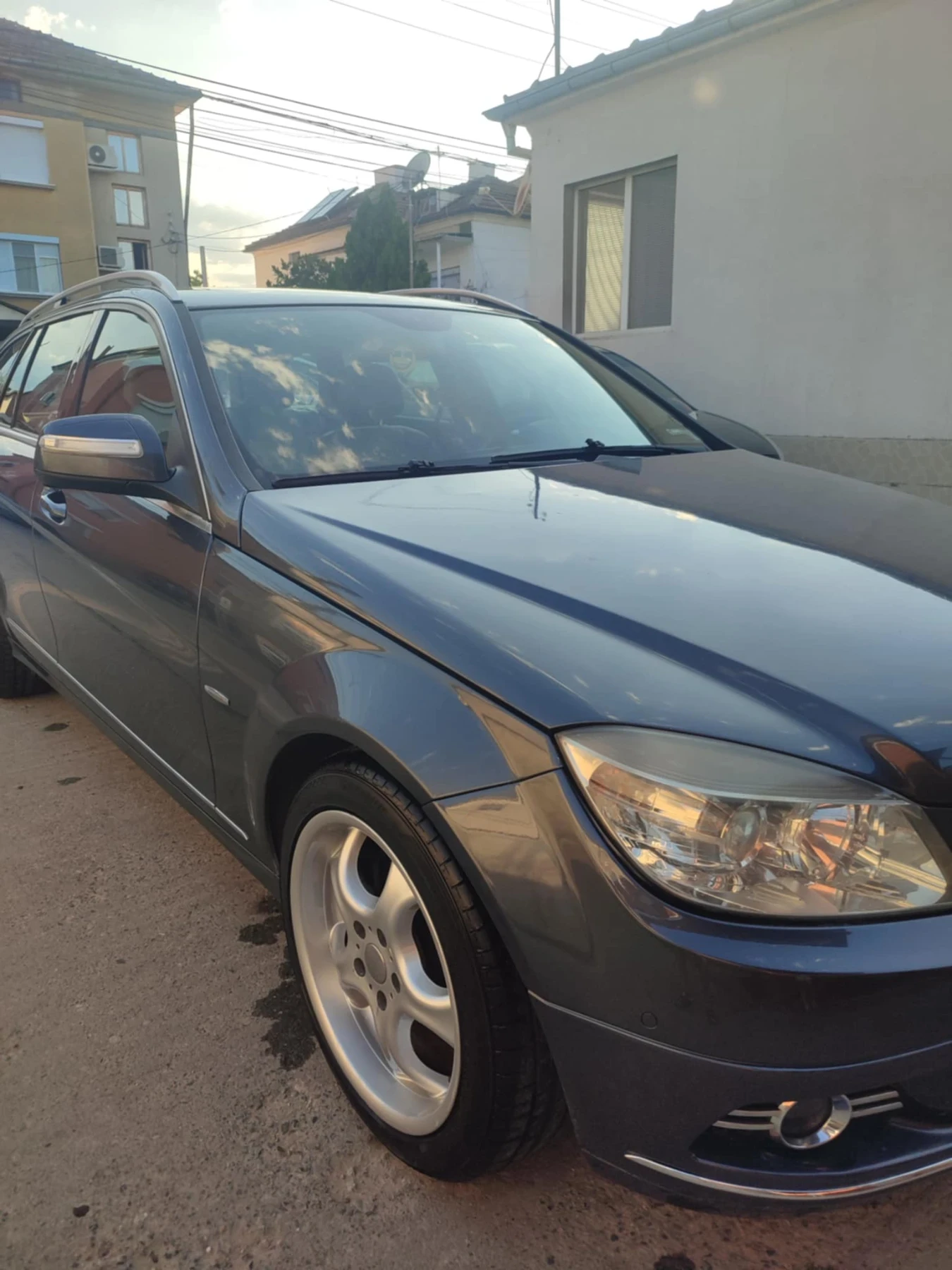 Mercedes-Benz C 200  - изображение 2