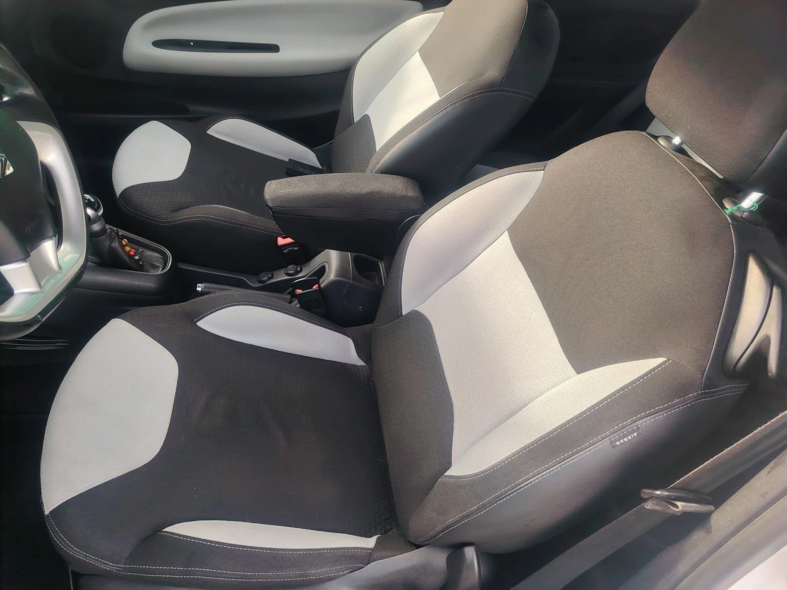 Citroen DS3 1.4 Hdi Led дневни светлини  | Mobile.bg — изображение 13