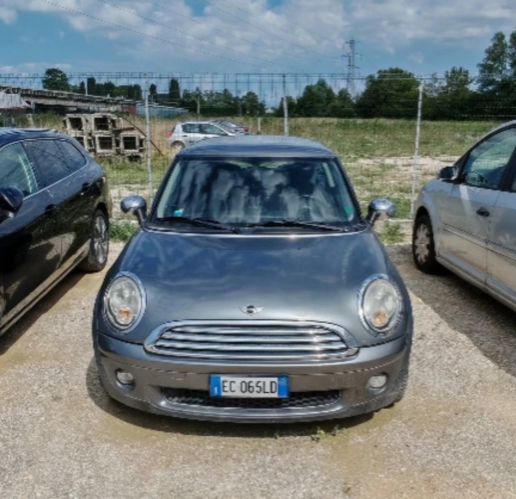 Mini One 2010 1.4i 107, 000km - изображение 3
