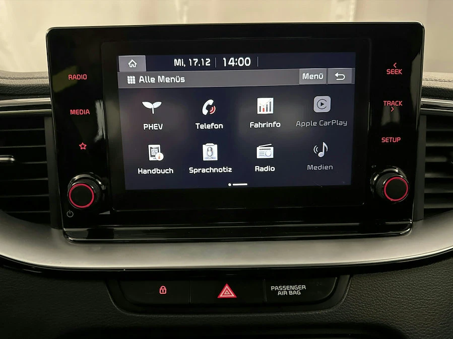 Kia Ceed 1.6 Plug-in Hybrid Vision, от дилър с История - изображение 10