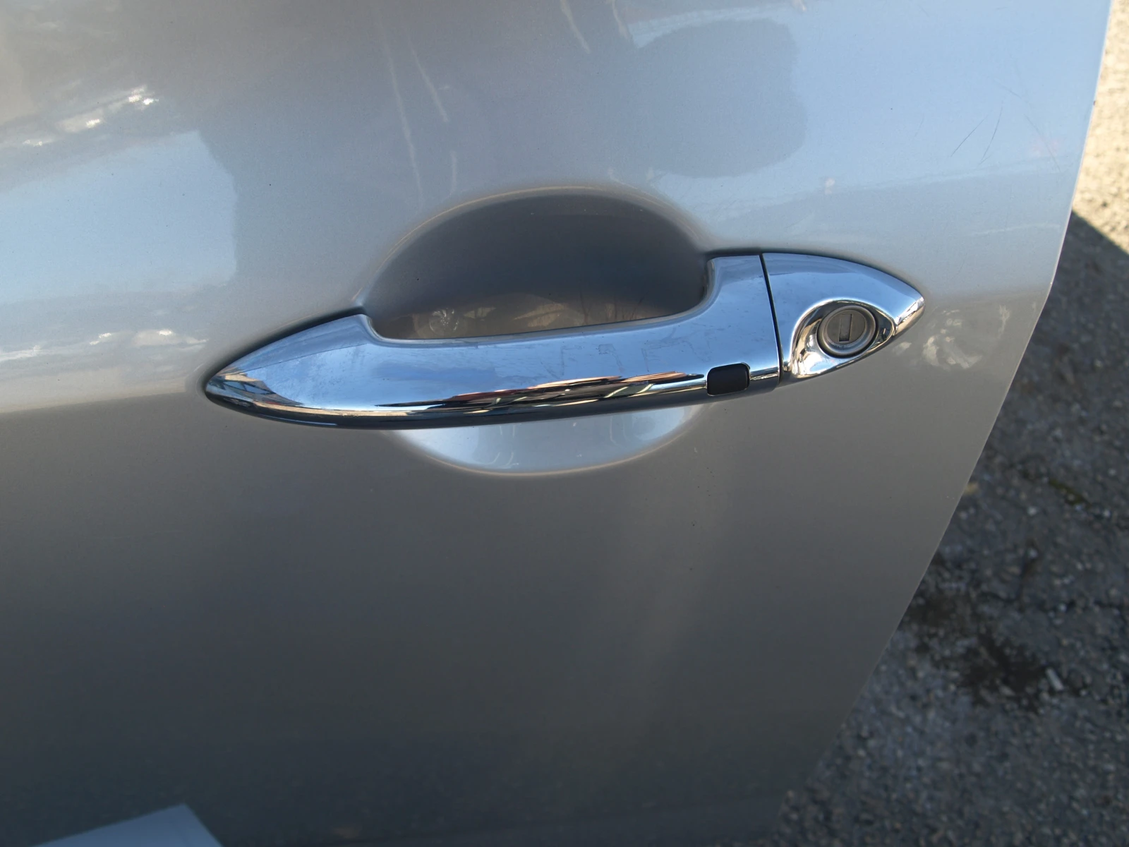 Hyundai Ix20 1.6* CRDI* 116кс* КЛИМАТРОНИК* , снимка 15 - Автомобили и джипове - 53800703