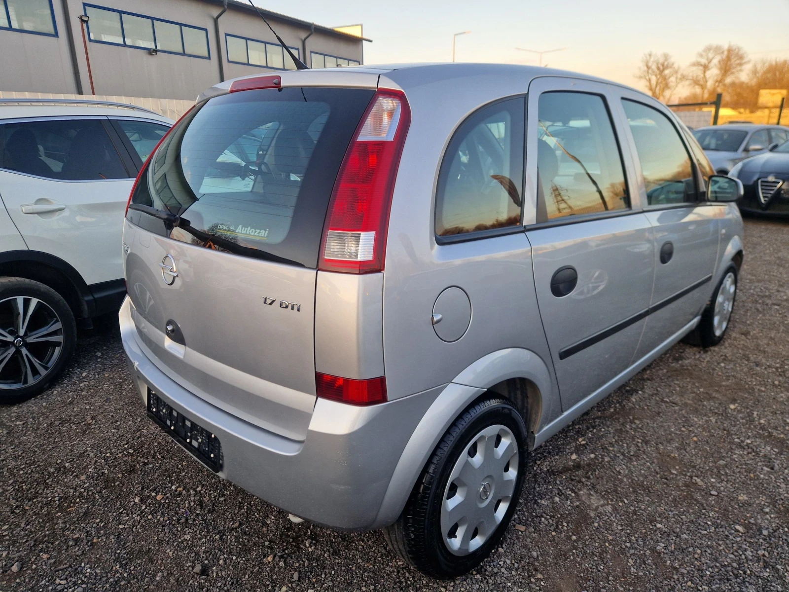 Opel Meriva 1.7CDTI 75HP. ISUZU ITALIA | Mobile.bg � ����������� 6