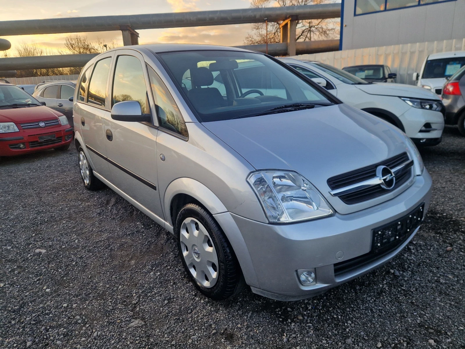 Opel Meriva 1.7CDTI 75HP. ISUZU ITALIA | Mobile.bg � ����������� 8