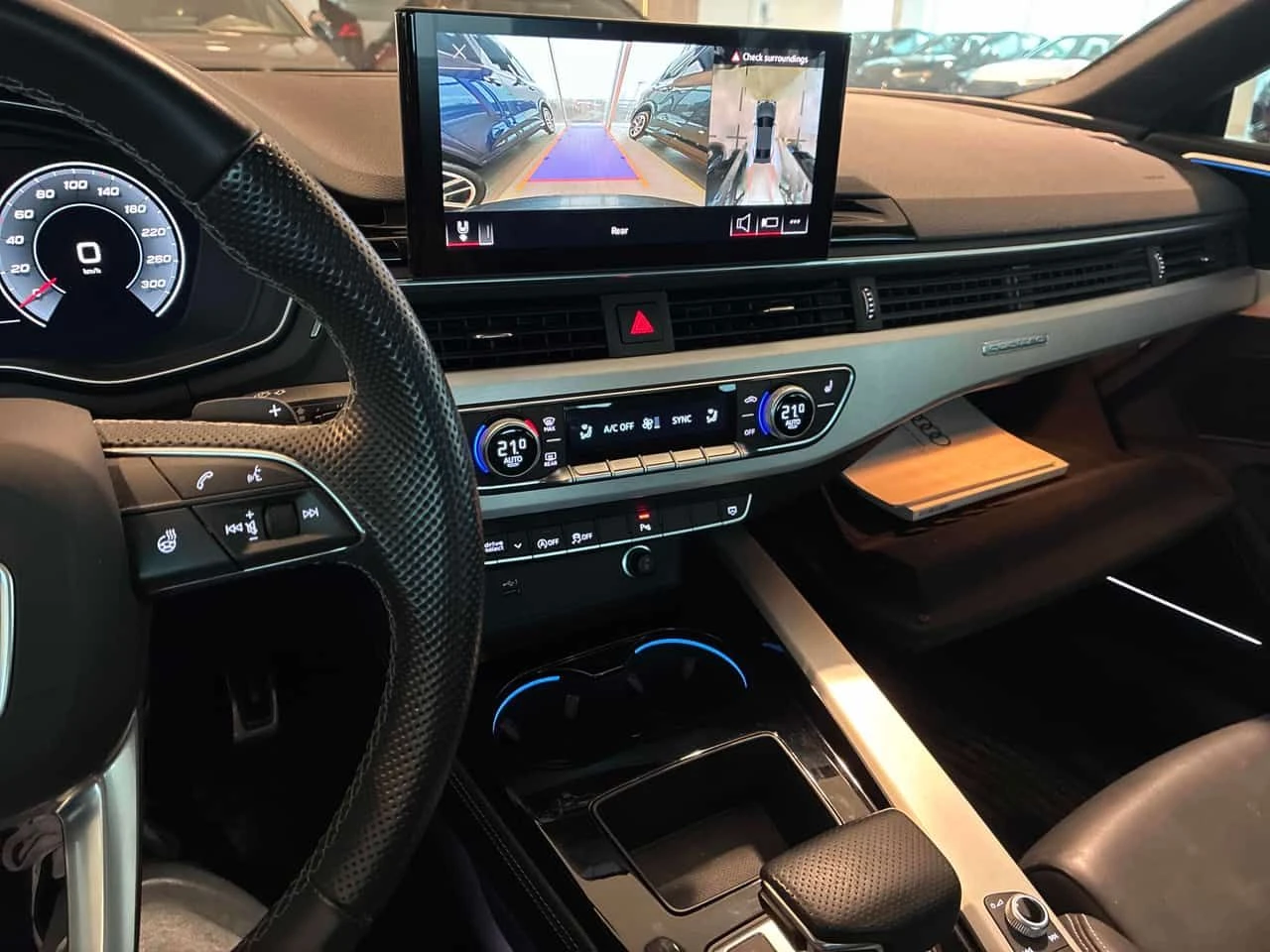 Audi Coupe  Technik / DIS / 360 / AMBIENT / B&O , снимка 11 - Автомобили и джипове - 53743315