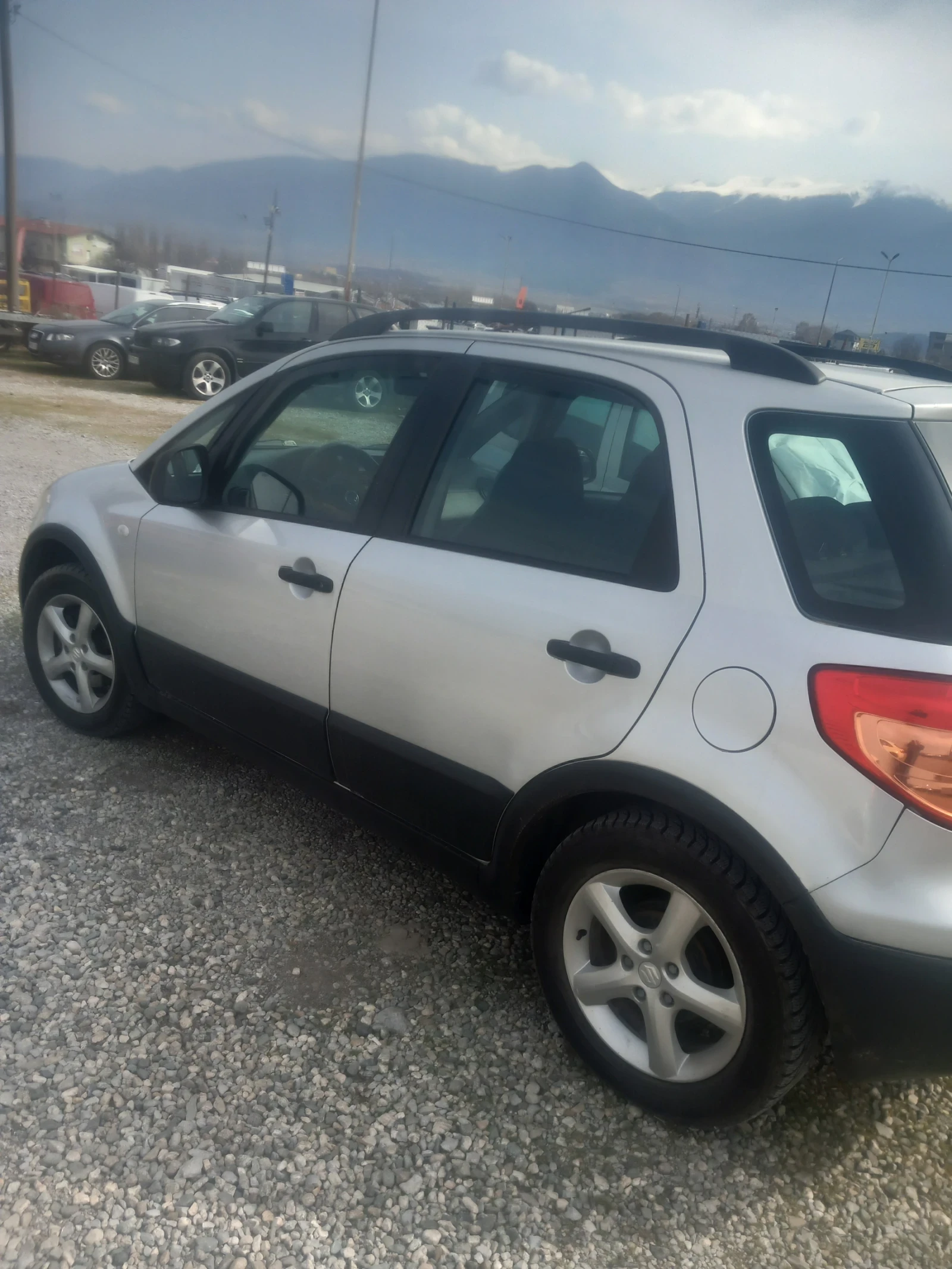 Fiat Sedici, снимка 5 - Автомобили и джипове - 53758700