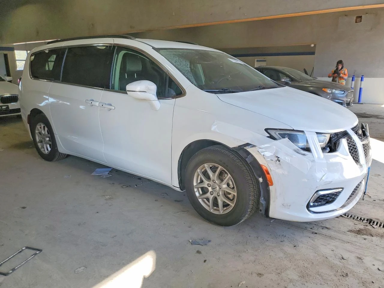 Chrysler Pacifica * TOURING L* 3.6* КОЖА* , снимка 4 - Автомобили и джипове - 53991578