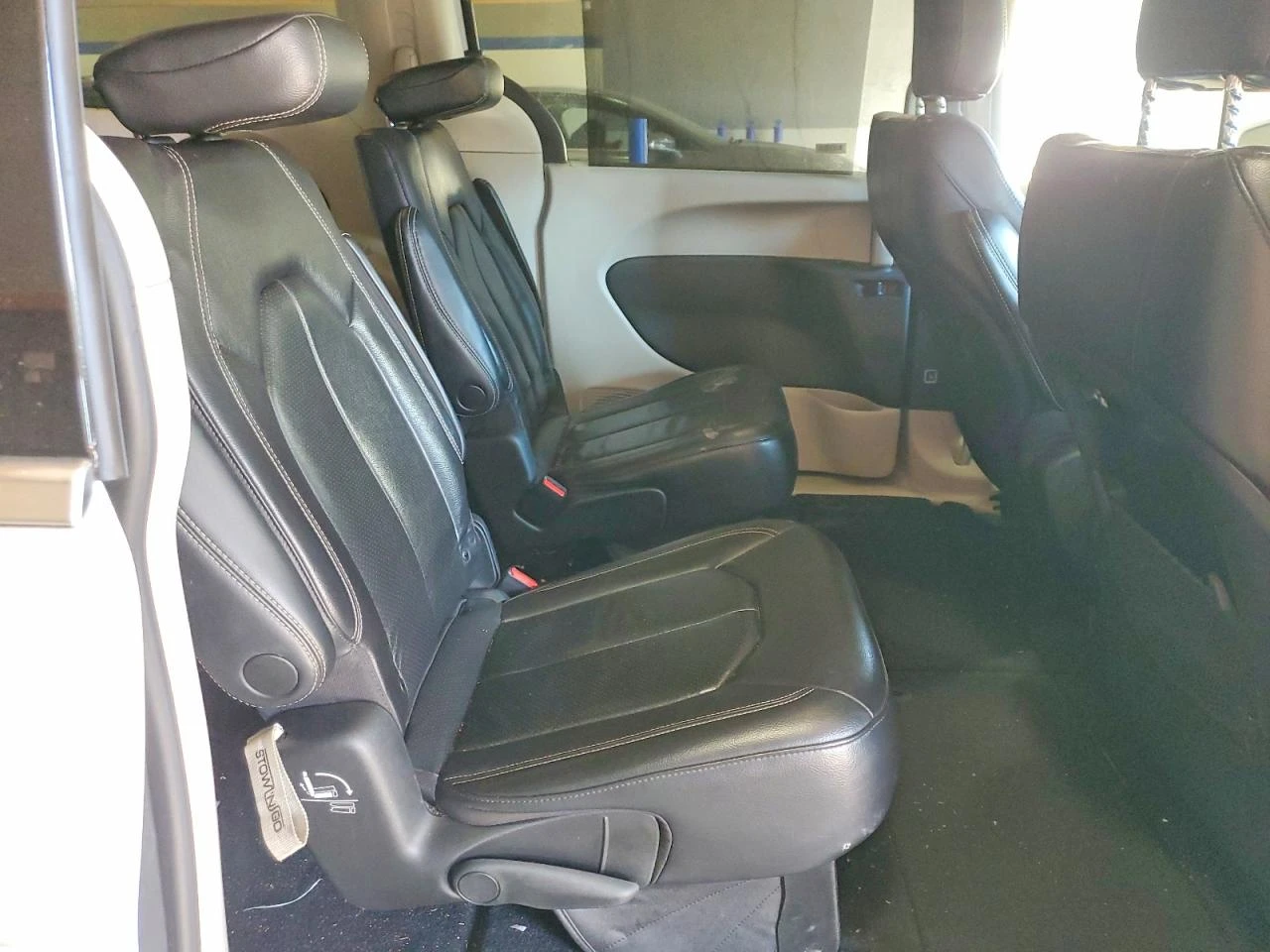 Chrysler Pacifica * TOURING L* 3.6* КОЖА* , снимка 11 - Автомобили и джипове - 53991578