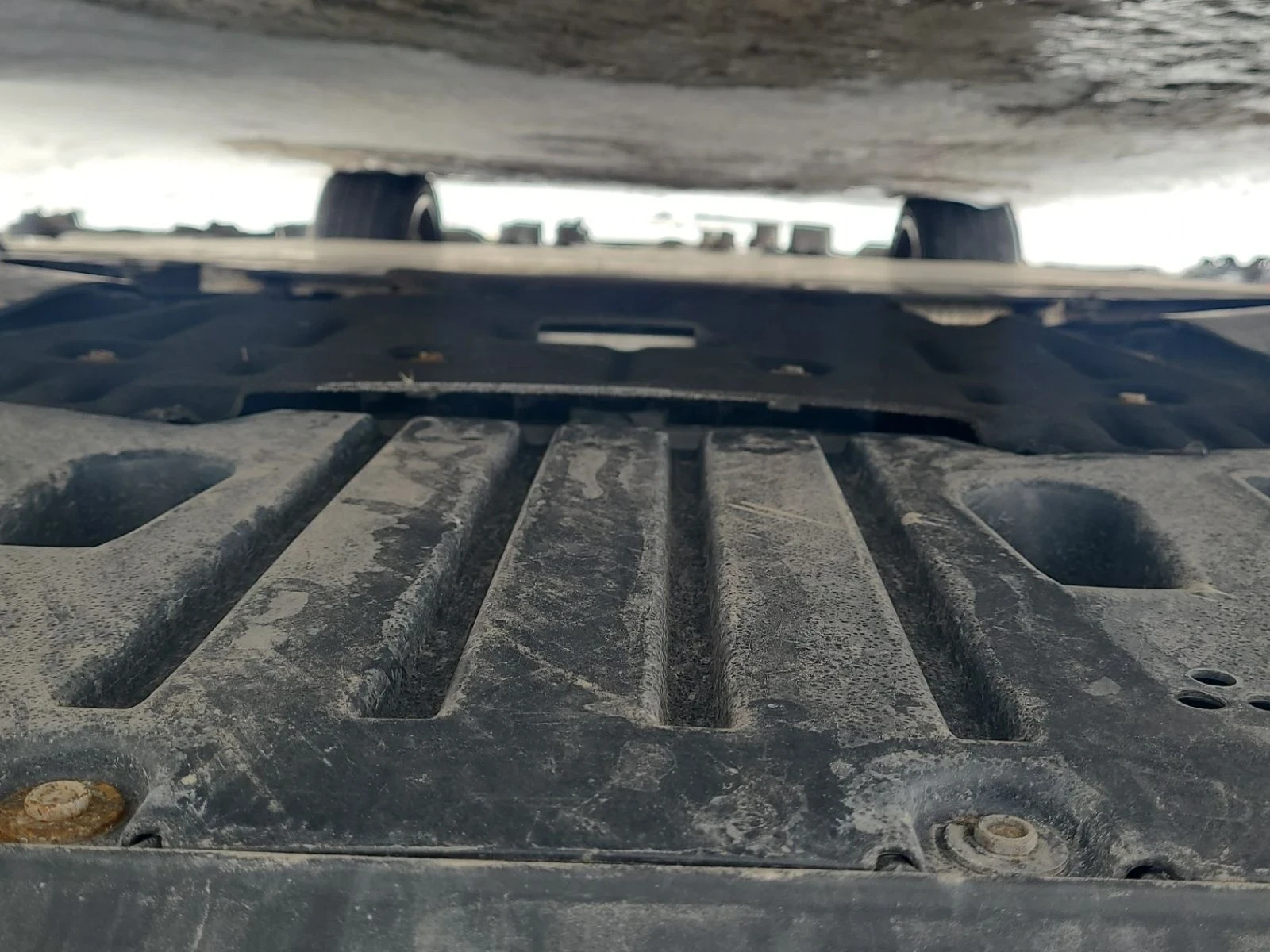 BMW iX xDrive50 | LASER| 360 | HARMAN KARDON| SKY LOUNGE, снимка 17 - Автомобили и джипове - 54225014