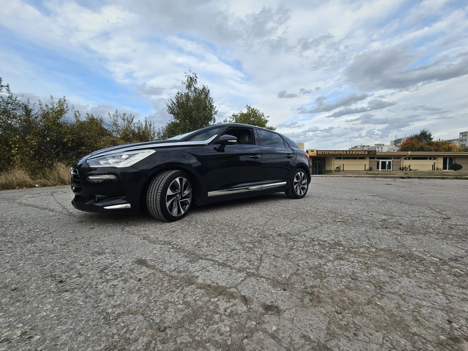 DS DS 5, снимка 3 - Автомобили и джипове - 54299491