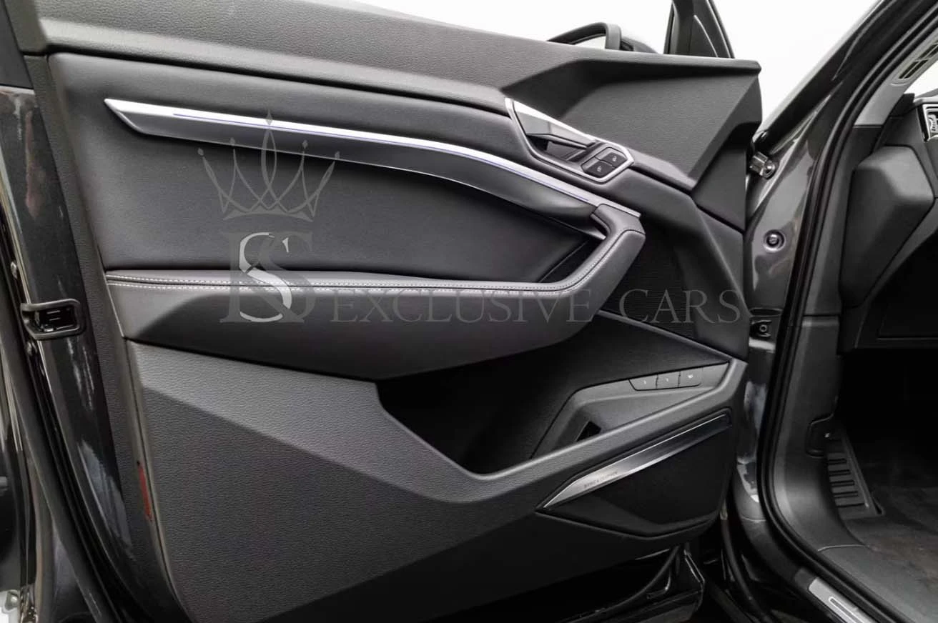 Audi E-Tron SPORTBACK 55* S-LINE* B&O* PANO* ОБДУХВАНЕ* , снимка 6 - Автомобили и джипове - 54312337