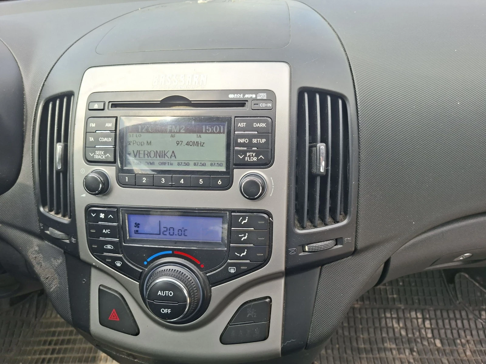 Hyundai I30, снимка 9 - Автомобили и джипове - 54387551