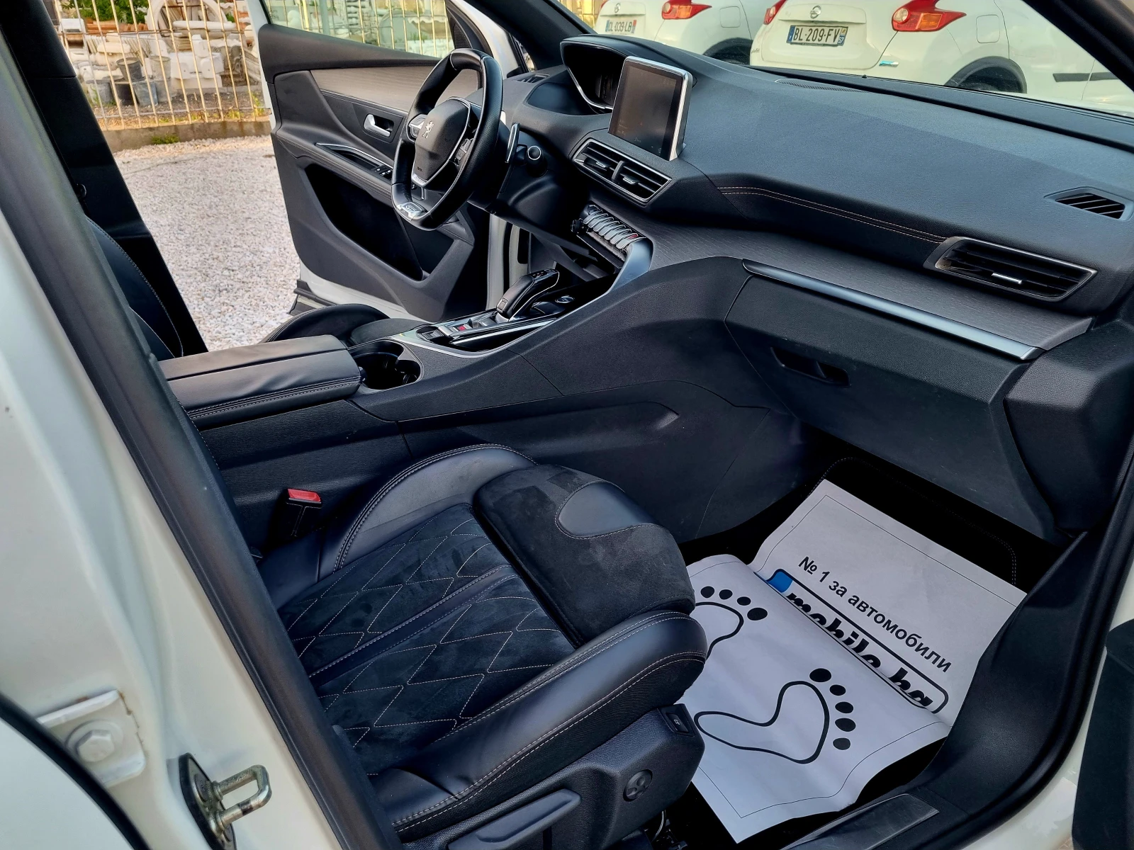 Peugeot 3008 2.0HDI 180ks.Gt-Line Panorama, снимка 12 - Автомобили и джипове - 54566217