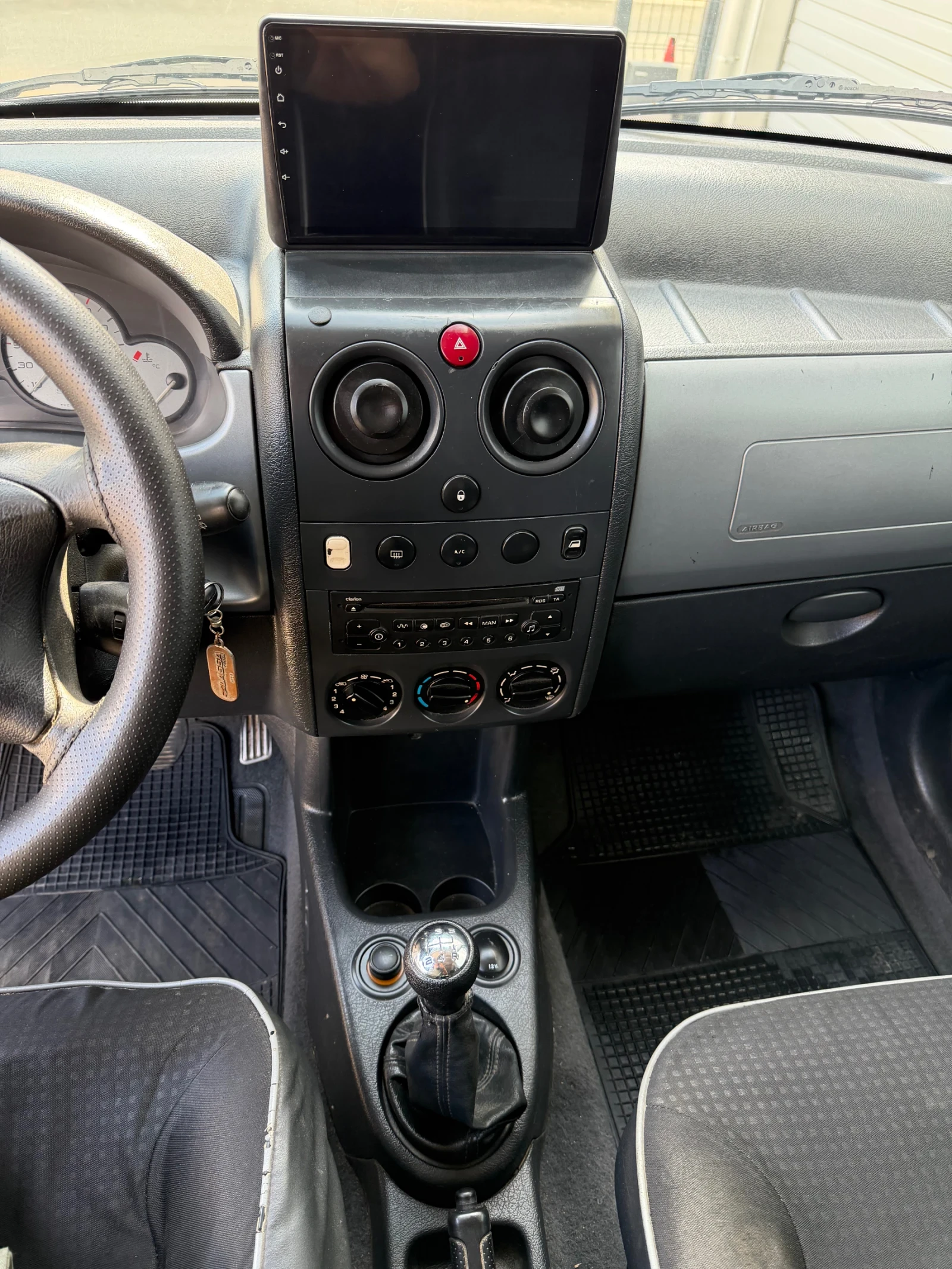 Peugeot Partner, снимка 8 - Автомобили и джипове - 54575370