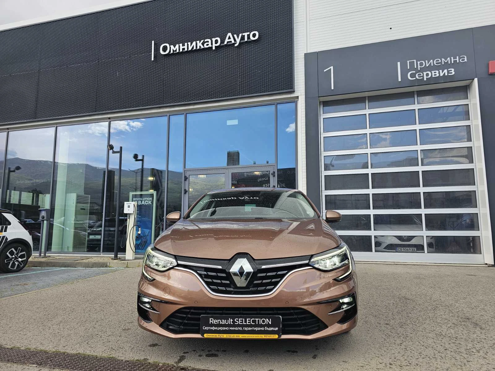 Renault Megane 1.3 TCe 140 EDC, снимка 3 - Автомобили и джипове - 54687784