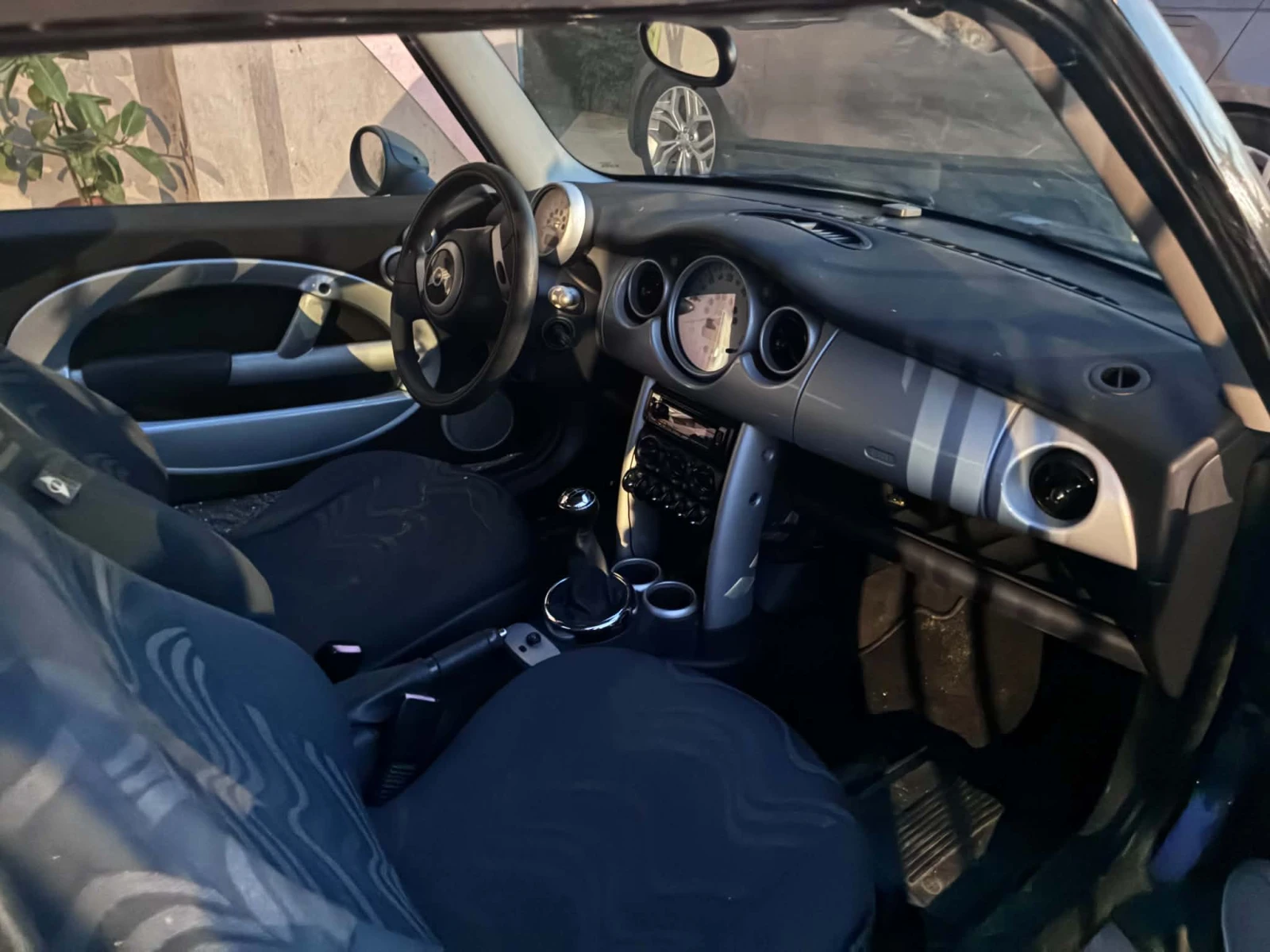 Mini One 1.6, снимка 5 - Автомобили и джипове - 54693032