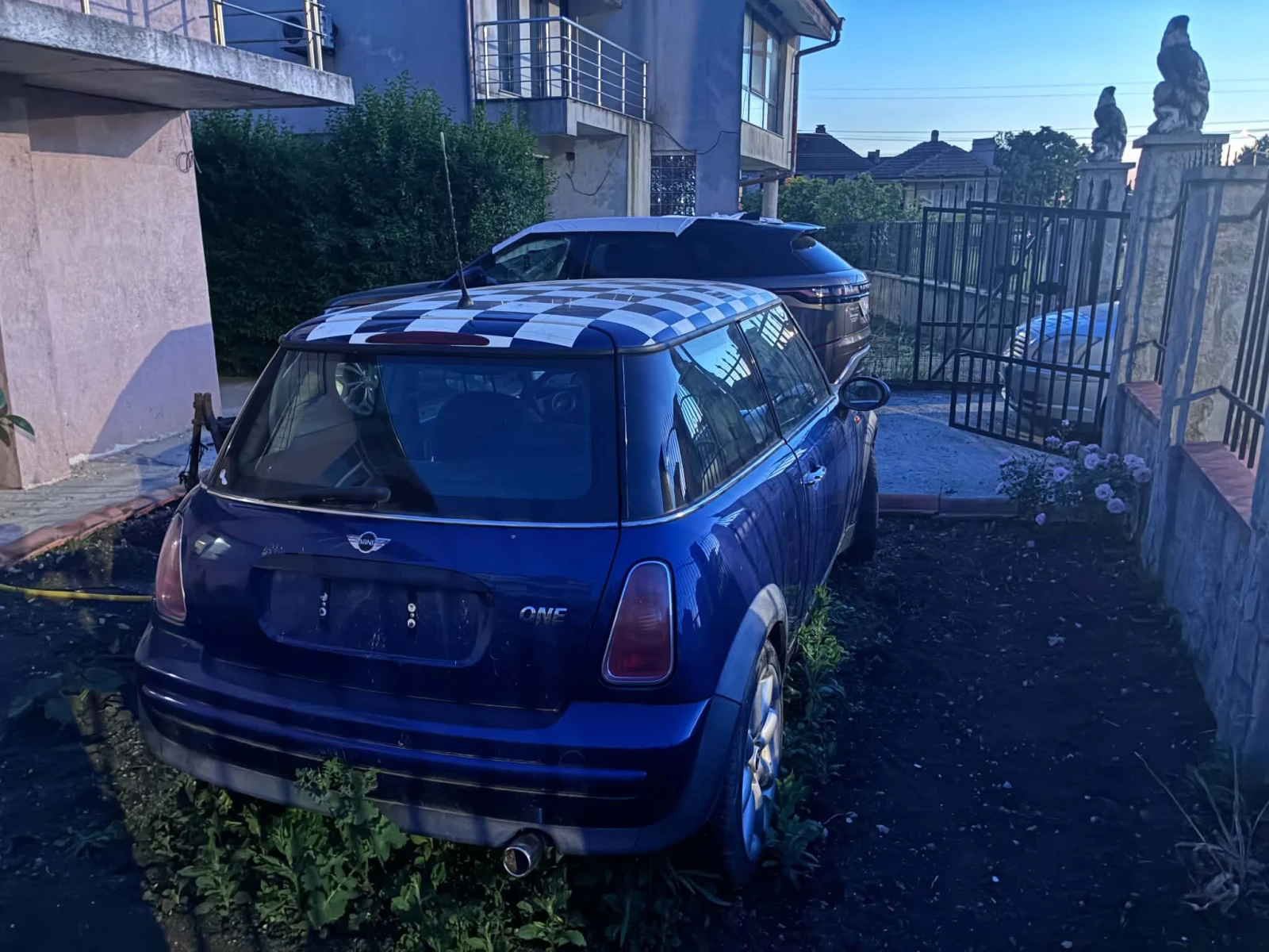 Mini One 1.6, снимка 2 - Автомобили и джипове - 54693032
