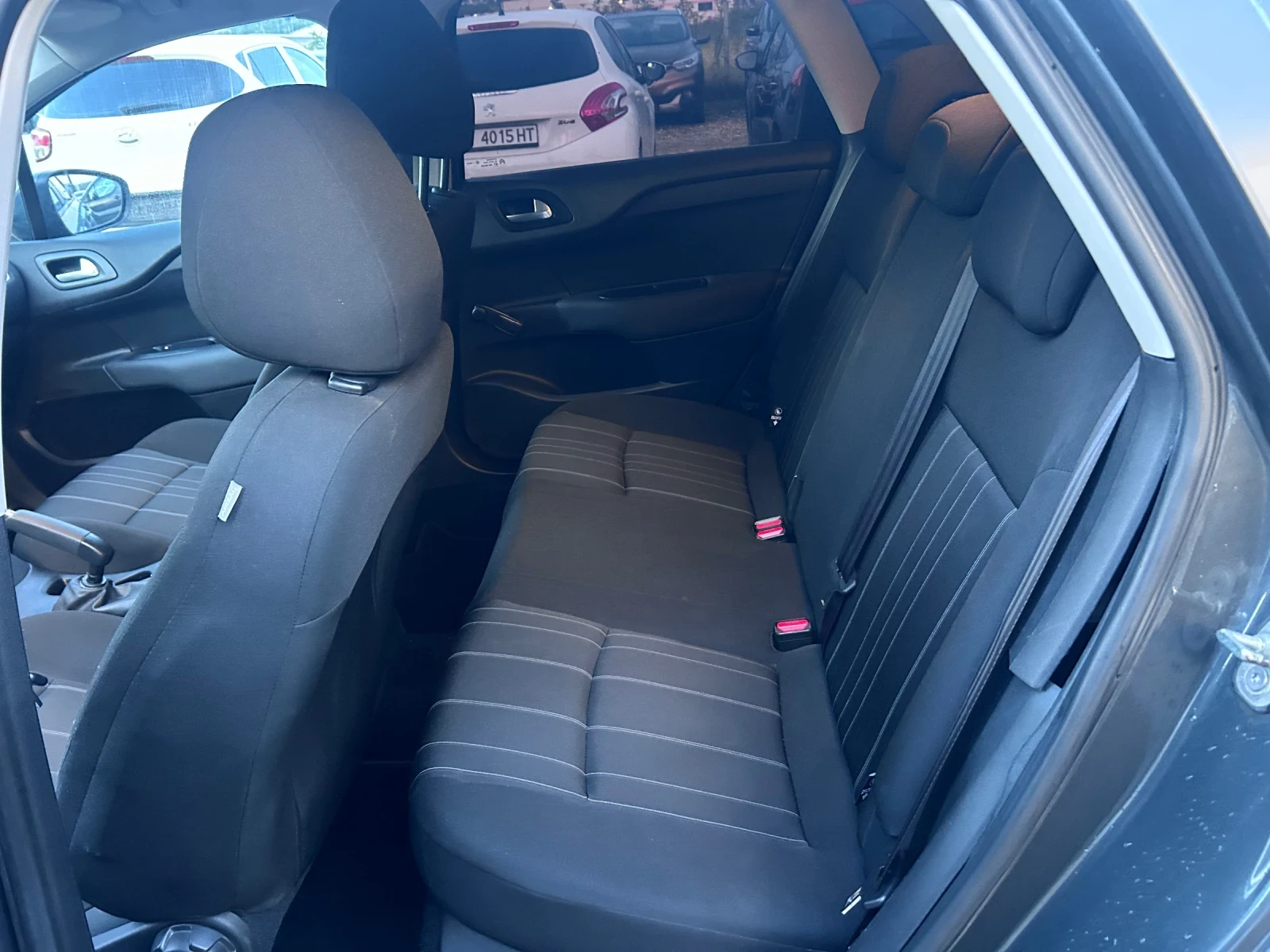 Citroen C4 1.6 HDI EURO 5 С РЕГИСТРИРАЦИЯ, снимка 12 - Автомобили и джипове - 54768315