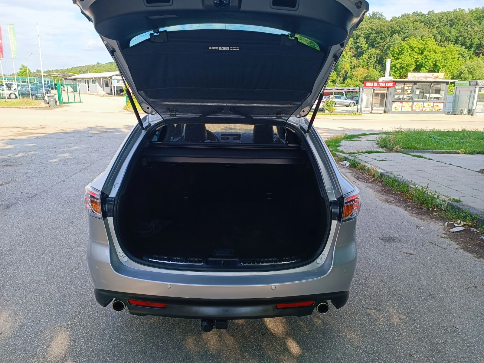 Mazda 6 2.5i-170кс-ШВЕЙЦАРИЯ-РЪЧКА-FACELIFT-KEYLESS, снимка 5 - Автомобили и джипове - 55052450