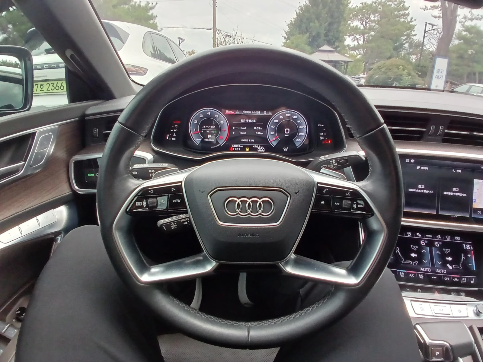 Audi A7 A7 55 TFSI Quattro Premium, снимка 10 - Автомобили и джипове - 55591630
