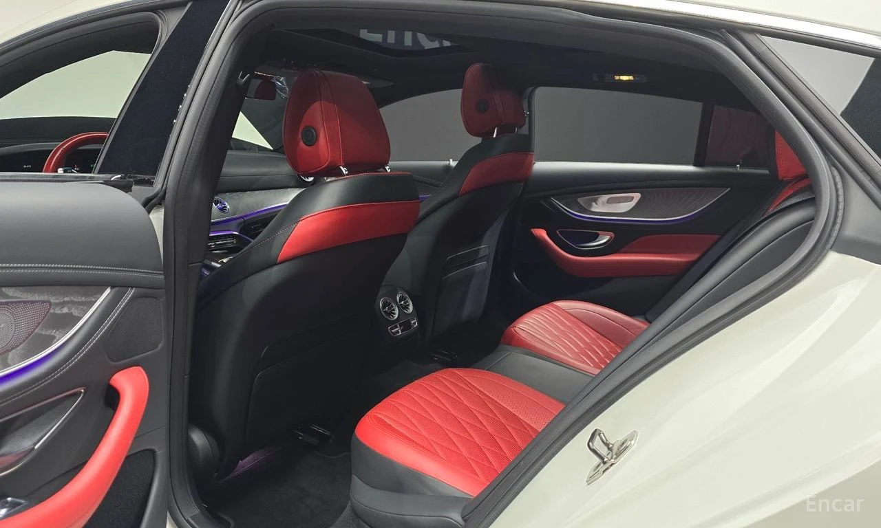 Mercedes-Benz AMG GT 43* 4MATIC+ * FULL* 63* PACKET* BURMESTER* , снимка 15 - Автомобили и джипове - 55696567