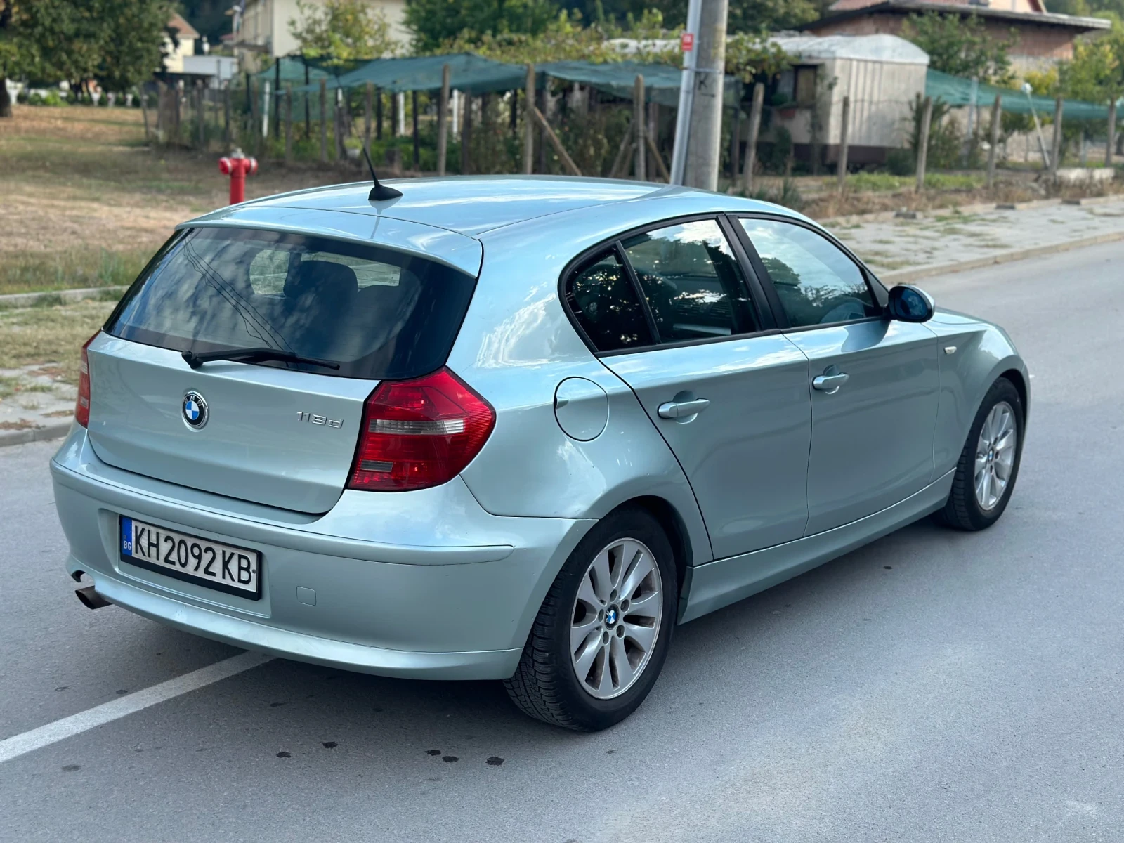 BMW 118 2.0d, снимка 6 - Автомобили и джипове - 55953425