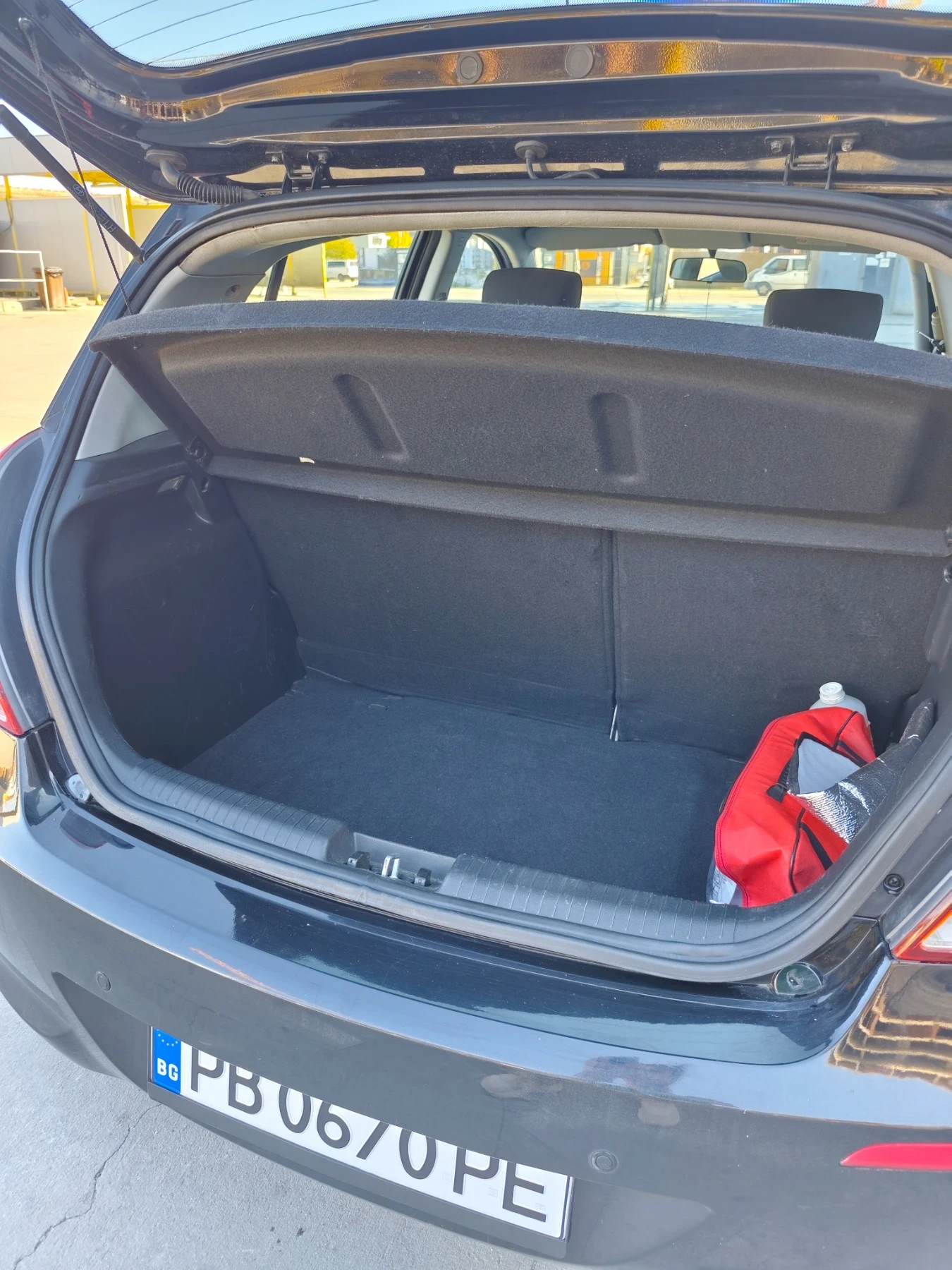 Hyundai I20, снимка 2 - Автомобили и джипове - 56575324