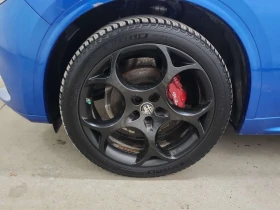 Alfa Romeo Stelvio * VELOCE * CARFAX * ПАНОРАМА * ДИС * МЪРТВА ТОЧКА | Auto.bg — изображение 6
