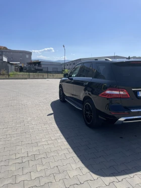 Mercedes-Benz ML 350 BlueEFFICIENCY V6 - 14900 € - 39423735 3