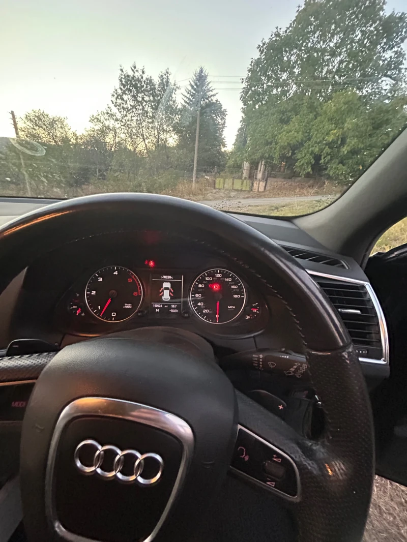 Audi Q5, снимка 12 - Автомобили и джипове - 52283799