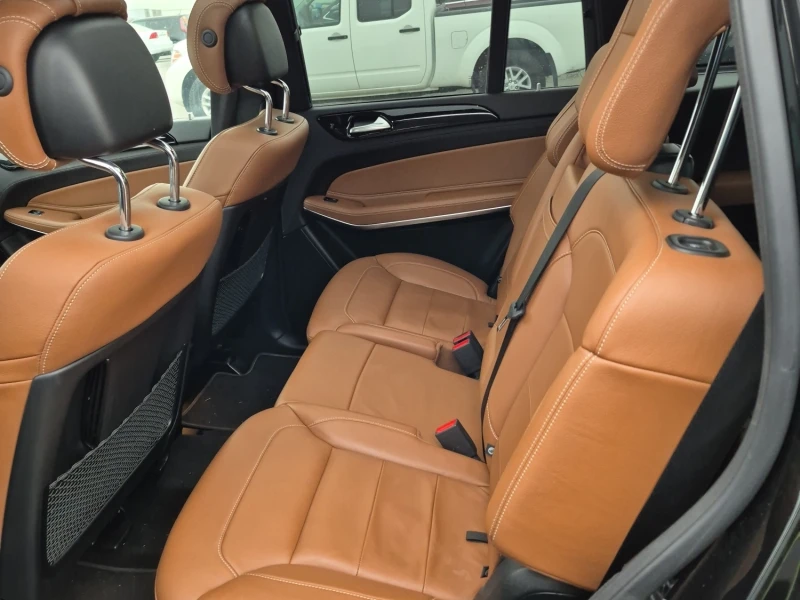 Mercedes-Benz GLS 500 550* 4MATIC* DISTRONIC* 360CAMERA* BLIND SPOT* PAN, снимка 6 - Автомобили и джипове - 53258517