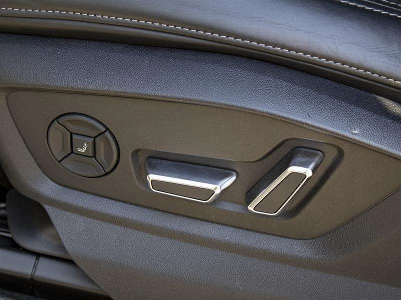 Audi SQ7 quattro Premium Plus  CARFAX | Mobile.bg   13