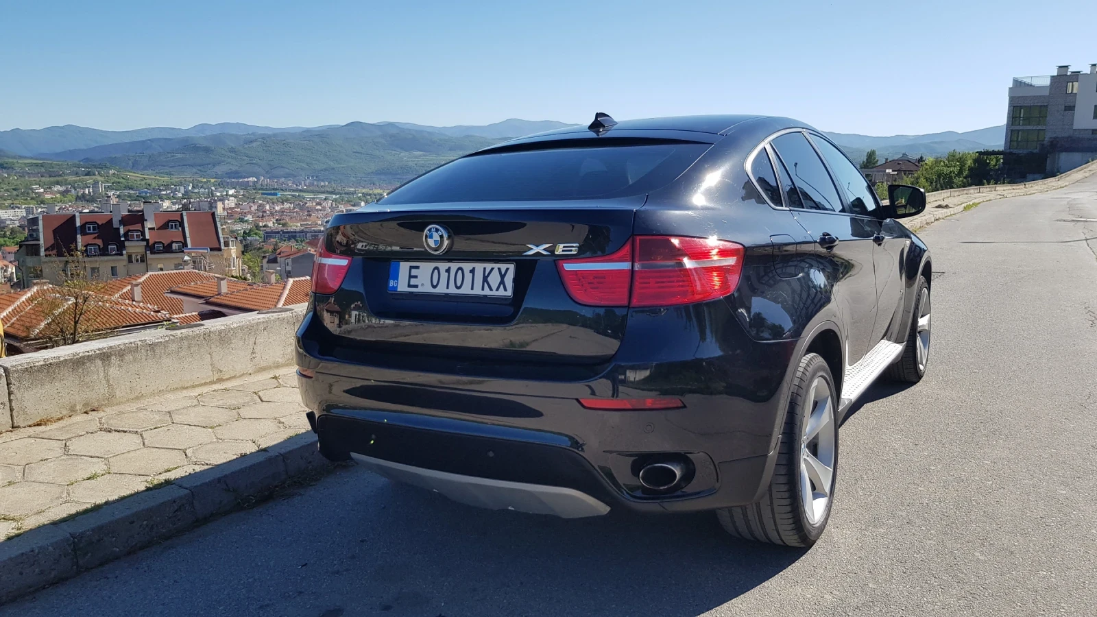 BMW X6  - изображение 6