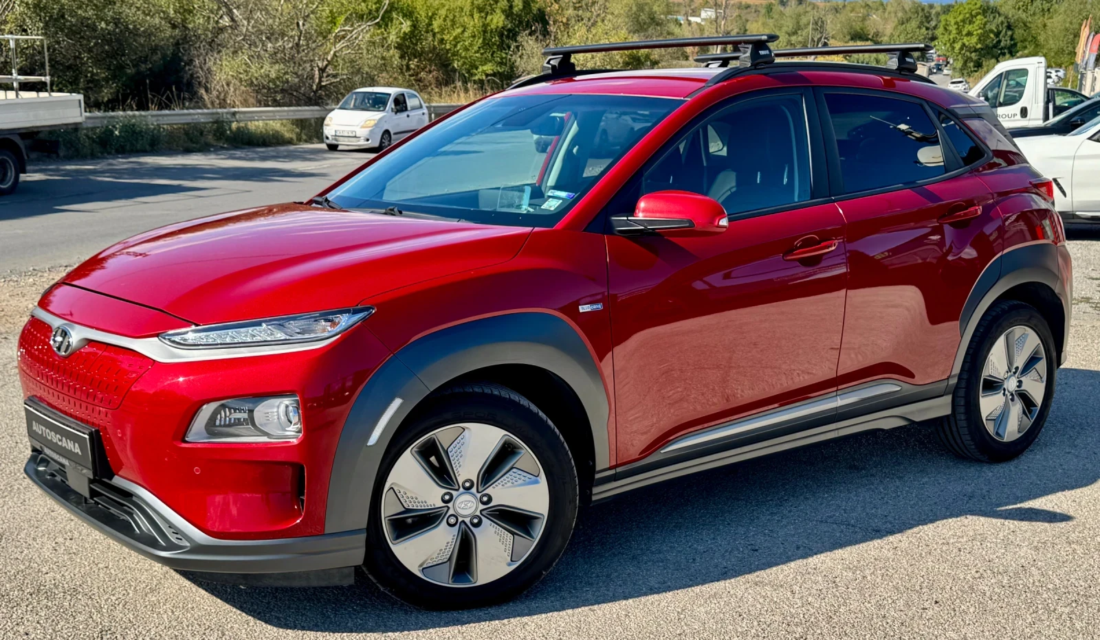 Hyundai Kona КАПАРИРАН!PREMIUM+ DISTRONIC+ HEAD UP+ 64KWh-204kc - изображение 2
