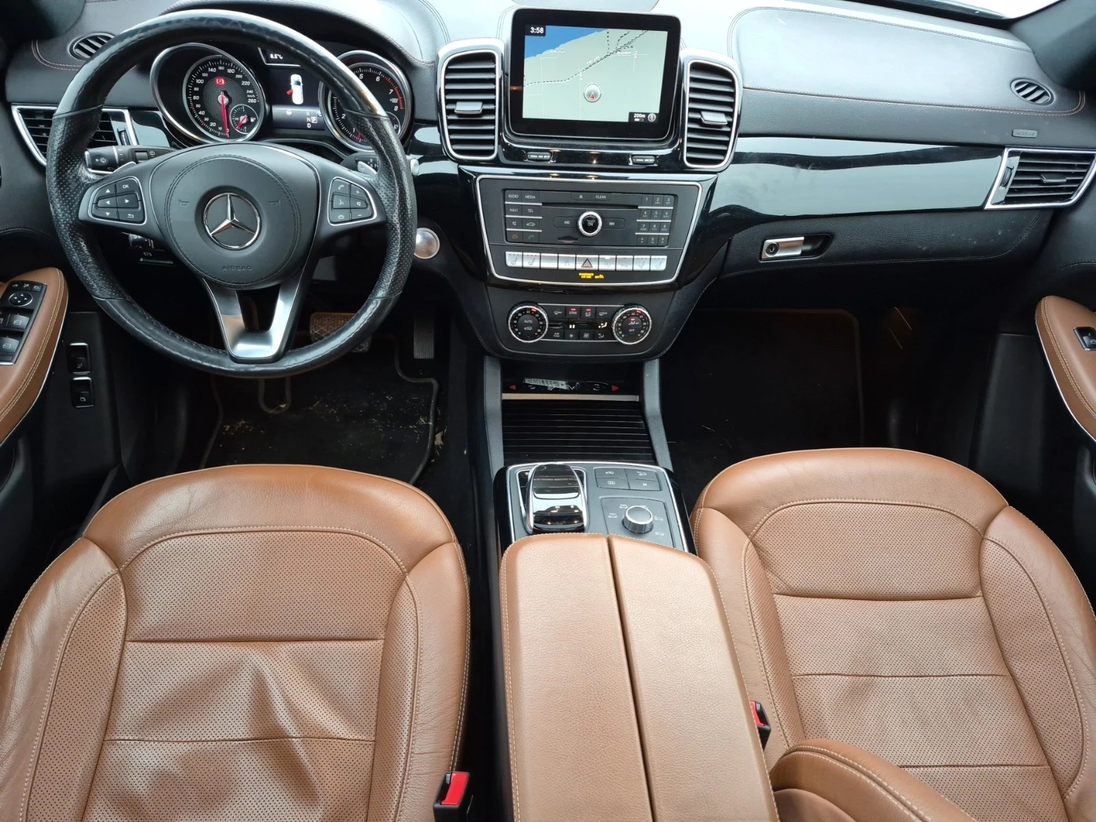 Mercedes-Benz GLS 500 550* 4MATIC* DISTRONIC* 360CAMERA* BLIND SPOT* PAN - изображение 8