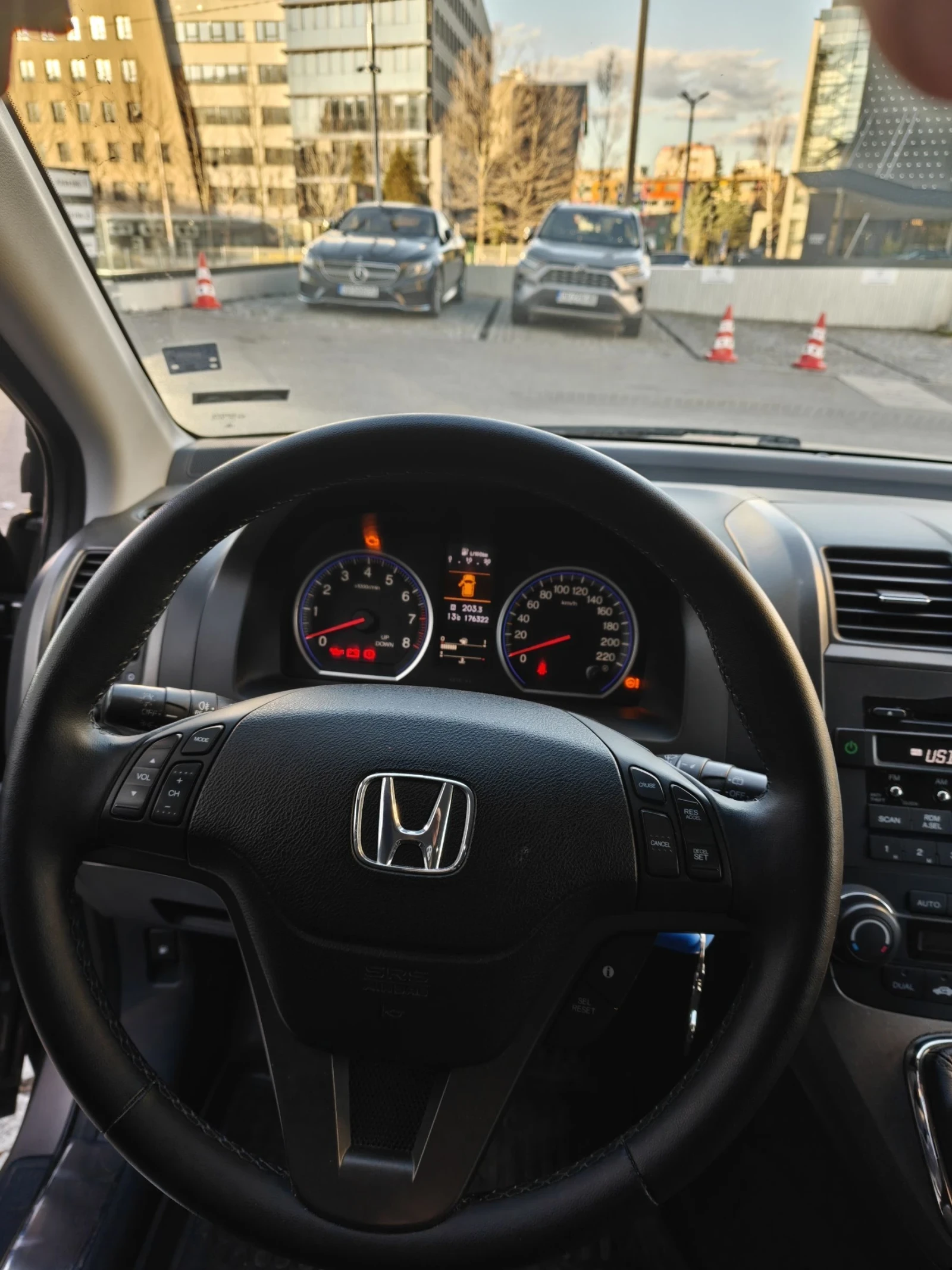 Honda Cr-v, снимка 5 - Автомобили и джипове - 54876646