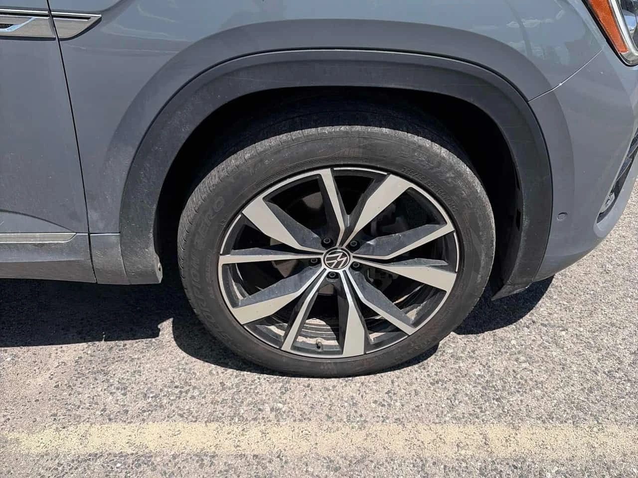 VW Atlas  Cross Sport* Execline * АВТОКРЕДИТ* , снимка 7 - Автомобили и джипове - 54903701