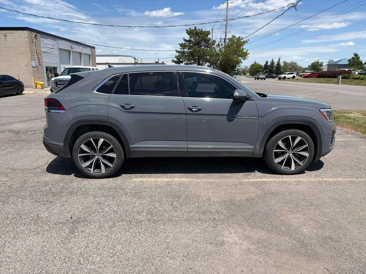 VW Atlas  Cross Sport* Execline * АВТОКРЕДИТ* , снимка 3 - Автомобили и джипове - 54903701