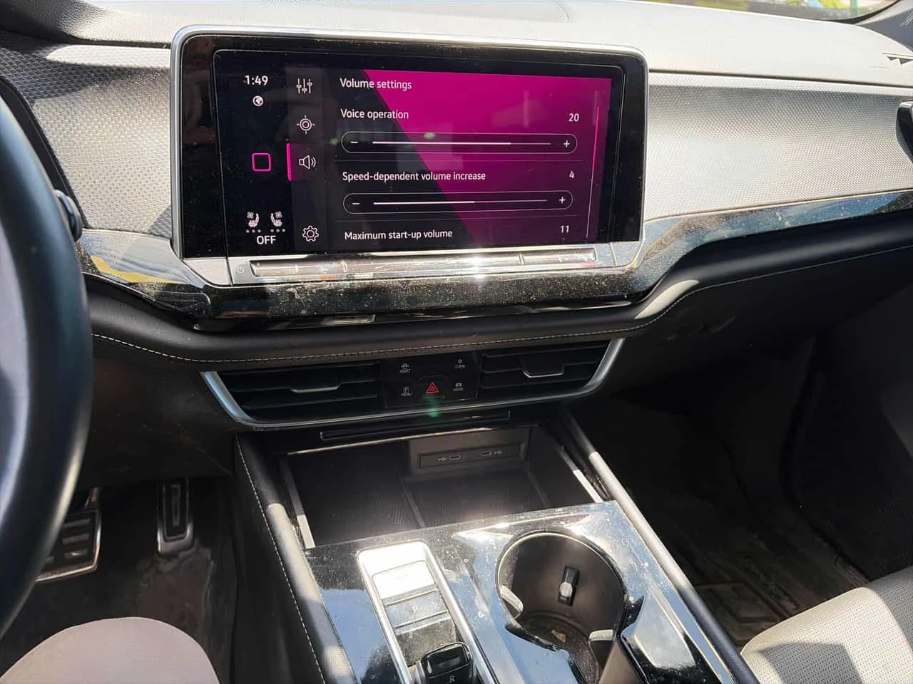 VW Atlas  Cross Sport* Execline * АВТОКРЕДИТ* , снимка 9 - Автомобили и джипове - 54903701