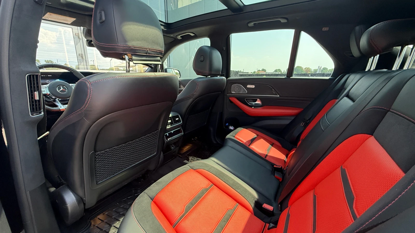 Mercedes-Benz GLE 63 S AMG FACELIFT, EQ Boost, Carbon, снимка 10 - Автомобили и джипове - 55057123
